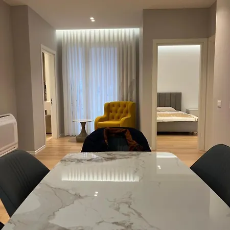 Διαμέρισμα 51 Luxury